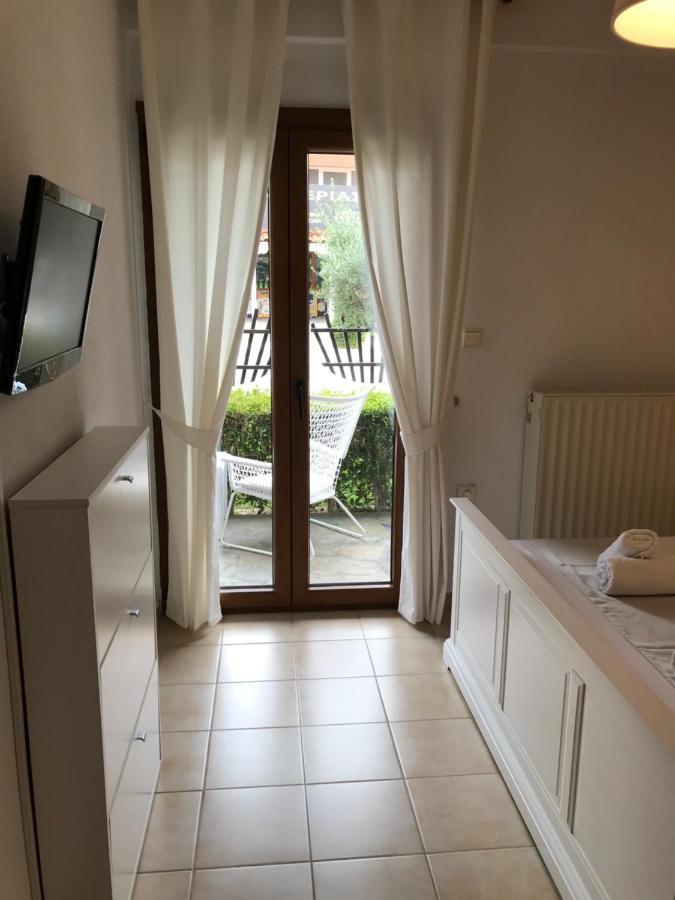 Amaryllis House Daire Platamon Dış mekan fotoğraf